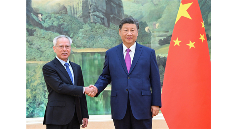 習近平會見澳門特別行政區候任行政長官岑浩輝 習近平會見澳門特別行政區候任行政長官岑浩輝